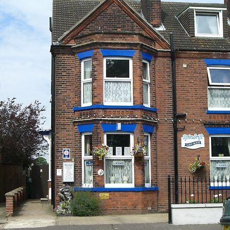 Spindrift Guest House - Adults Only Great Yarmouth Exteriér fotografie